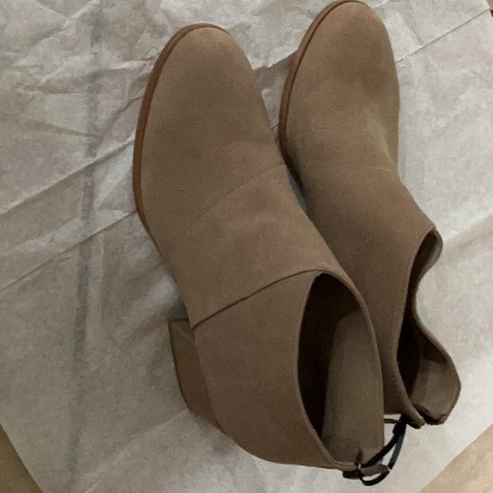 Eileen Fisher Tan Suede Ankle Booties